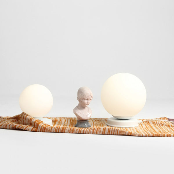 Aldex Lampka biurkowa BALL 1076B_M, 20 cm, biała, 1x60W E27