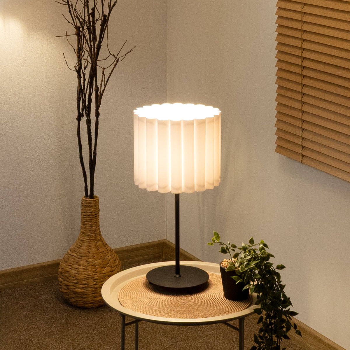 Lampa stołowa DUOLLA ARIA TL 70675 Biały/n/a 1xE27 średn.18cm