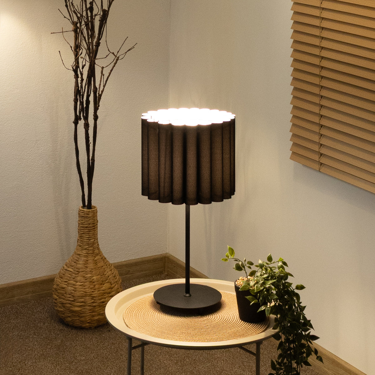 Lampa stołowa DUOLLA ARIA TL 70903 Czarny/n/a 1xE27 średn.18cm