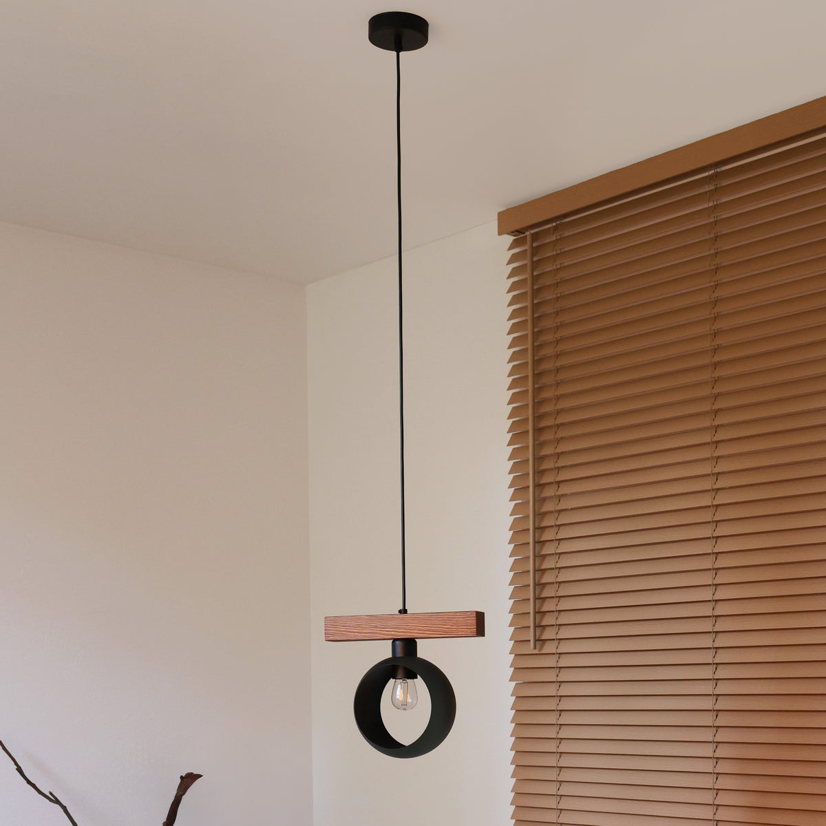 Lampa wisząca DUOLLA IRONLINE METAL BLACK RING 70415 Czarny/naturalny 1xE27 średn.10cm
