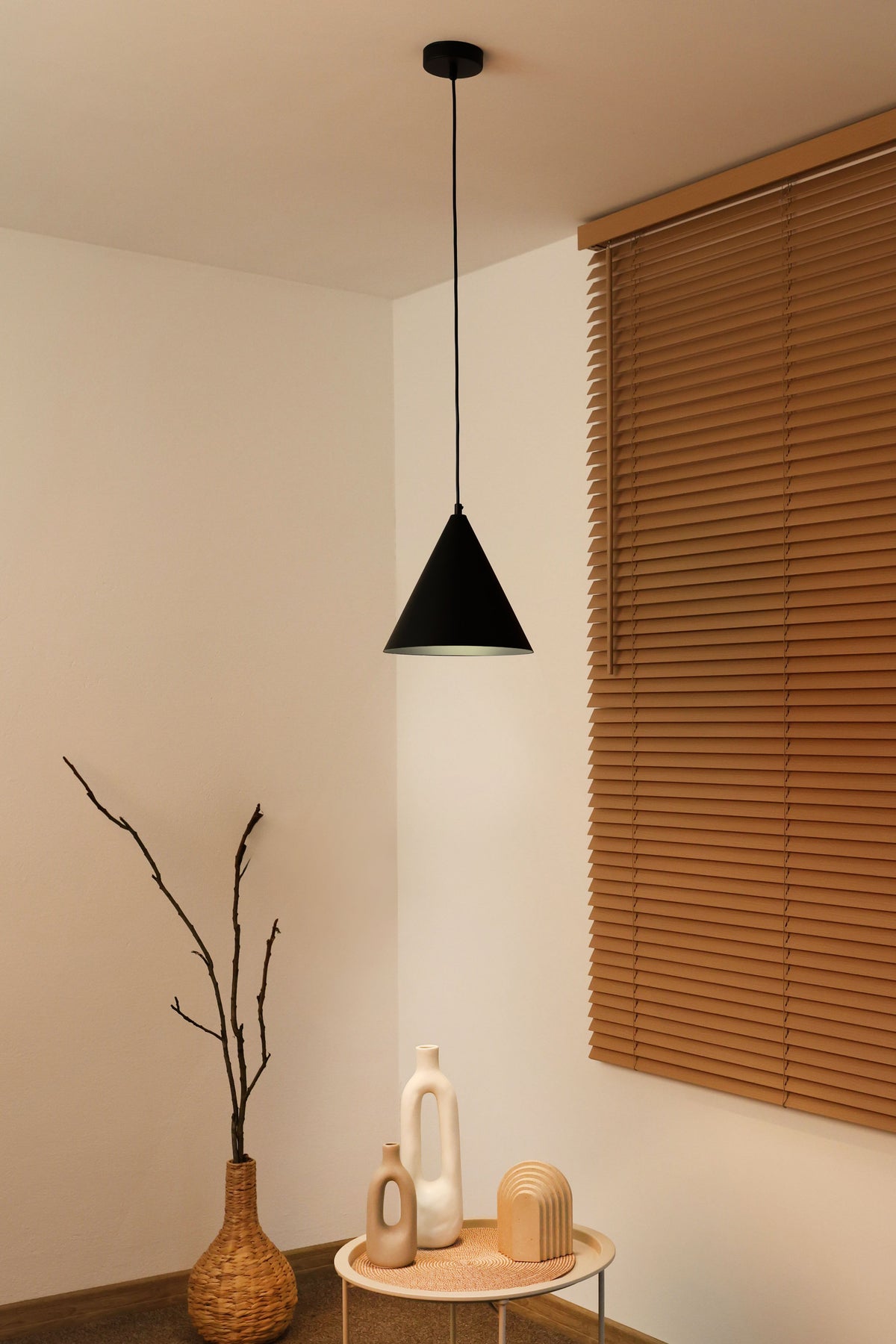 Lampa wisząca DUOLLA IRONLINE METALOWY STOŻEK CZARNY 70613 Czarny/n/a 1xE27 średn.25cm