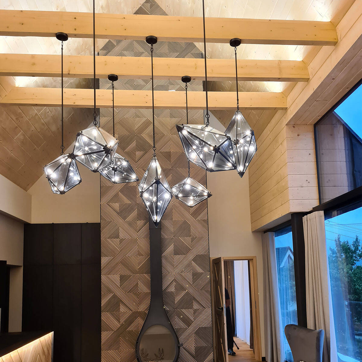 Nowoczesna lampa wisząca pozioma KONSTELACJA, 7x8W LED G9