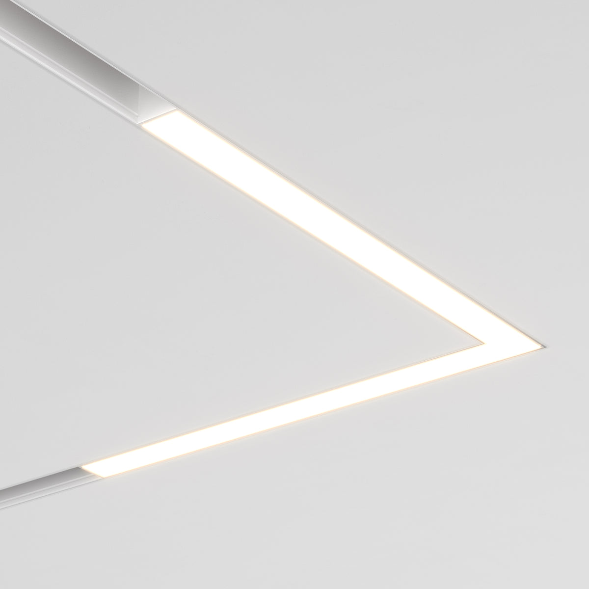 Oświetlenie szynowe Technical Basis Angle IP20 x TR042-2-24W3K-W | Biały